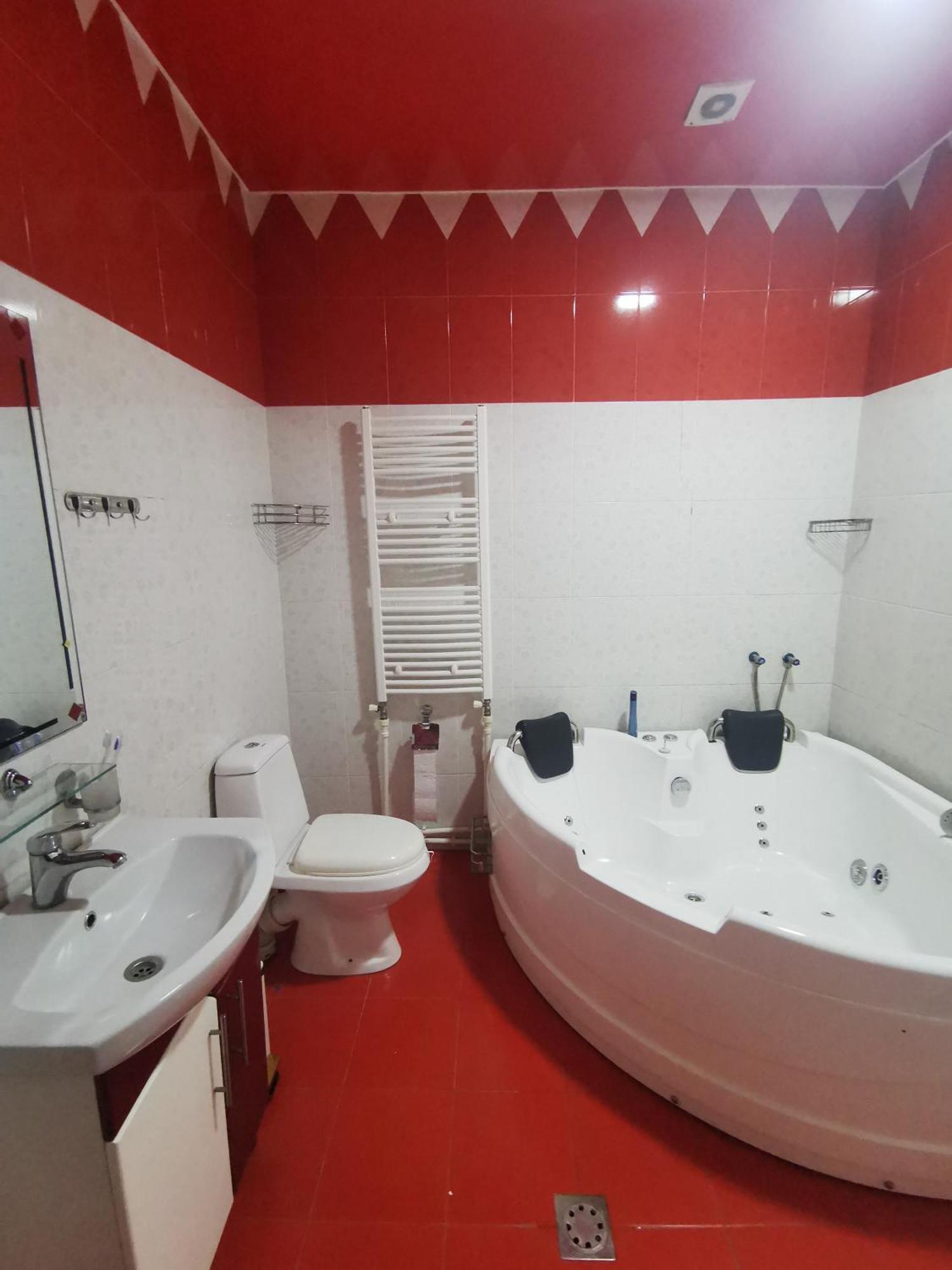 Narek+ Hotel Arinj Szoba fotó