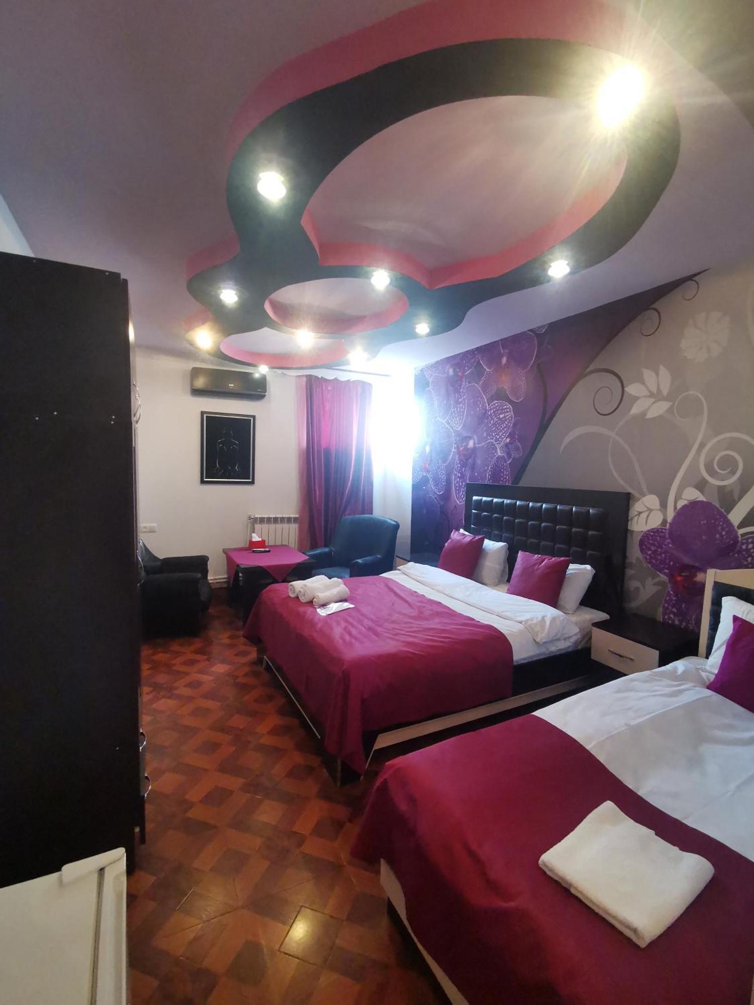 Narek+ Hotel Arinj Kültér fotó